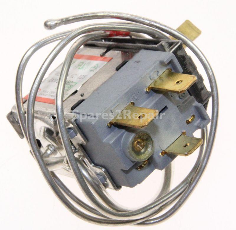 Thermostats - 0077b6678 8015789 Thermostat 0077b6678 [Amica]