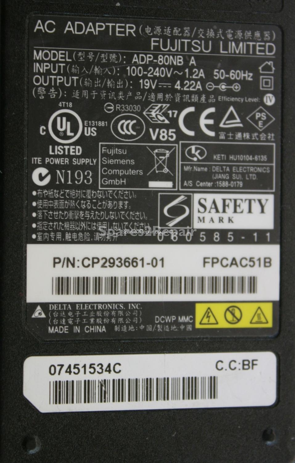 Fujitsu Siemens - Charger - ADP-80NB - FPCAC51B - CP293661-01 - 19V 4.22A (Original)